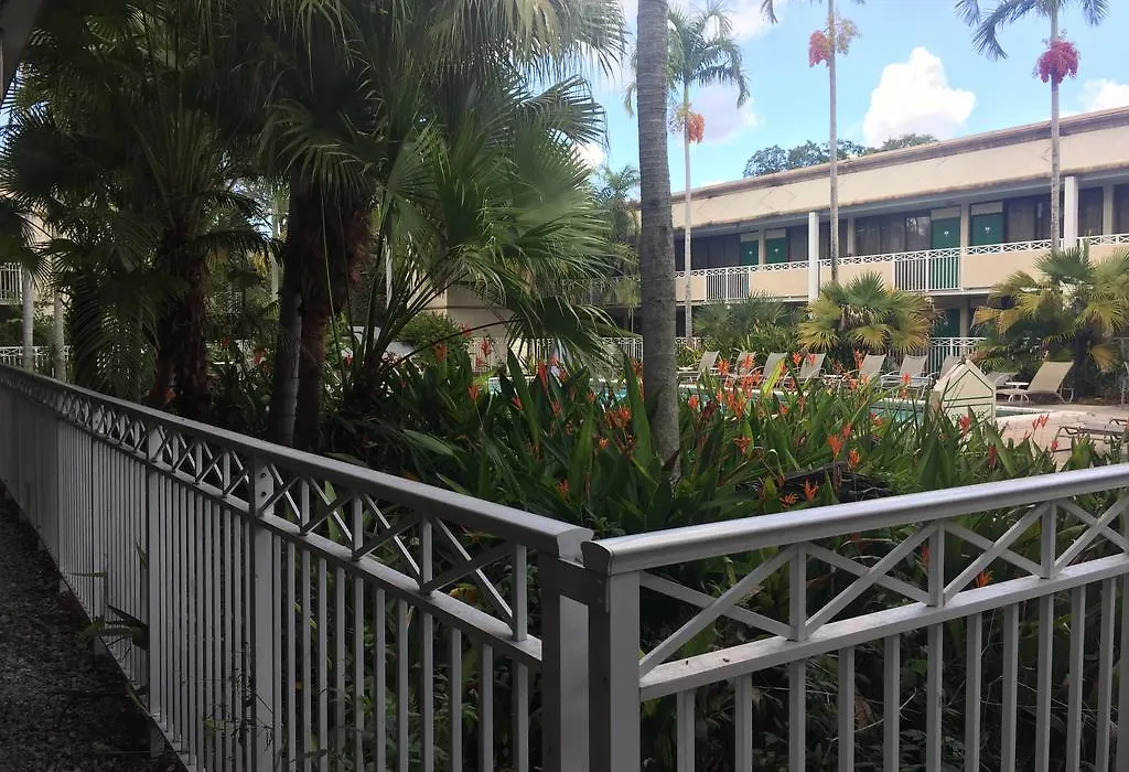 Sawgrass Inn & Conference Center-1