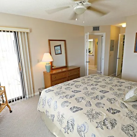 Ocean Village Club N21-3