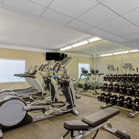 La Quinta Inn & Suites By Wyndham Panama City-3