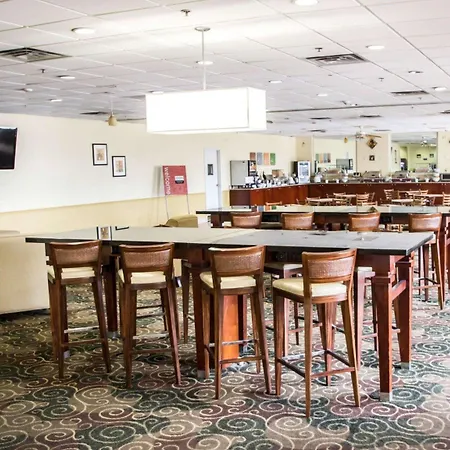 Quality Inn & Suites Winter Park Village Area-2