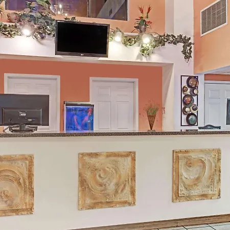 Howard Johnson By Wyndham Tropical Palms Kissimmee-3