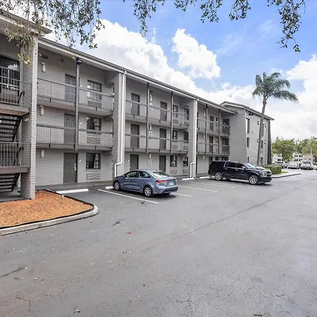 La Quinta Inn By Wyndham Miami Airport North-3