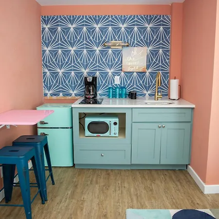 Sunburst Inn- Indian Shores Beach-2