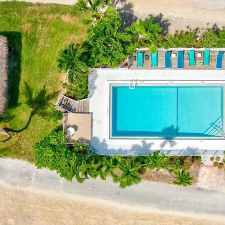 Cabins At Bonefish Bay-3