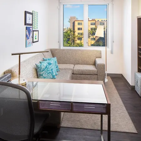 Element By Marriott Miami International Airport-2