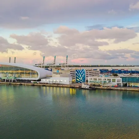 Staybridge Suites - Miami International Airport By Ihg-3