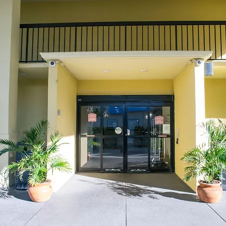 Quality Inn Palm Beach International Airport-2