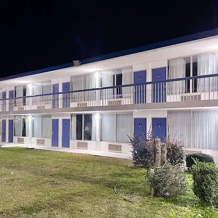 Americas Best Value Inn-2