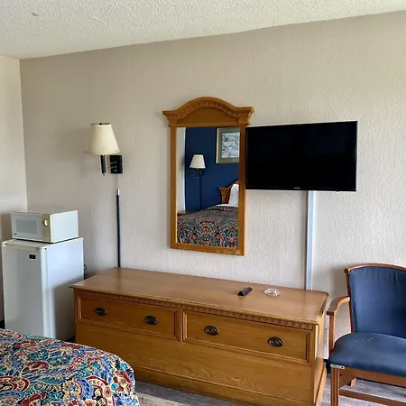 Americas Best Value Inn-3