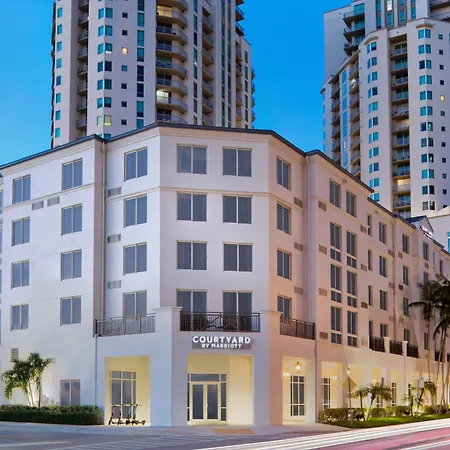 Courtyard Miami Dadeland-2