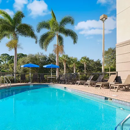 Hampton Inn Melbourne-Viera-2