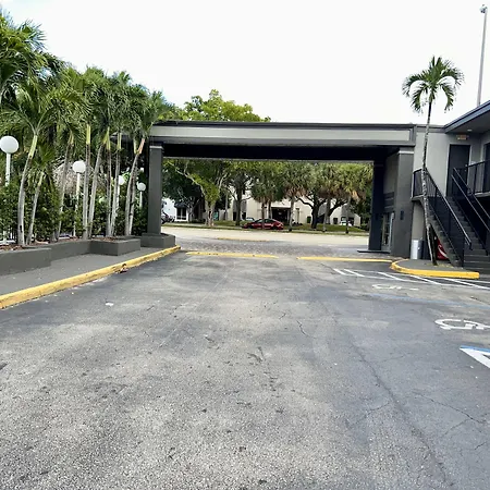 America'S Best Inn & Suites Fort Lauderdale North-3