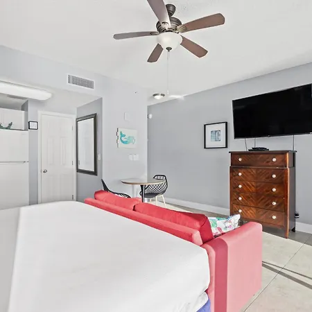 Official Majestic Beach Resort-3