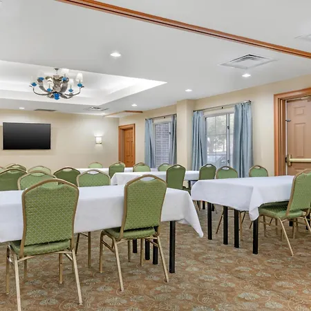 Best Western Plus Orlando Lake Buena Vista South Inn & Suites-3