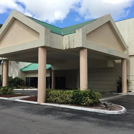 Sawgrass Inn & Conference Center-2