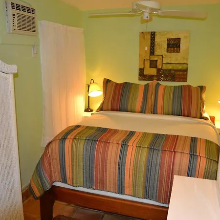 Speakeasy Inn (Adults Only)-2