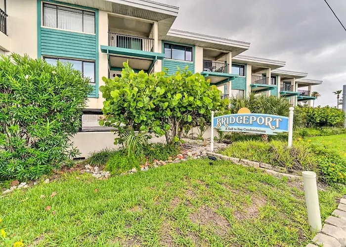 Resort Condo W/ Beach Access On Anna Maria Island!