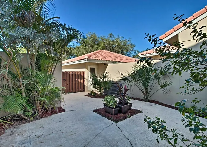 1 Mi To Pga Golf: Retreat W/ Pool In Palm Beach
