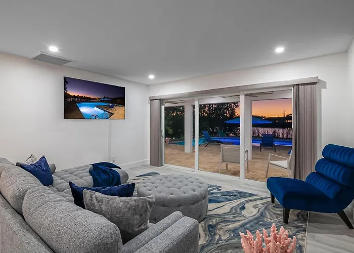 Bonita Lake Home - Luxury Taken To The Next Level