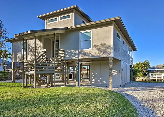 Modern Marco Island Retreat W/ Private Pool!