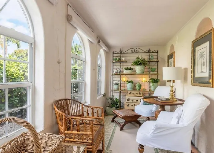Tropical Designer House In Heart Of Antique Row Wpb