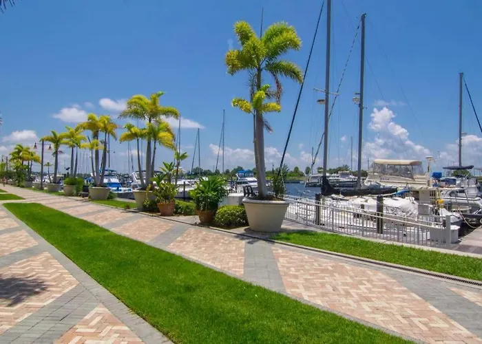 Little Harbor Resort #306 Tampa Bay Fl Beach, Bayside, 2 Pools