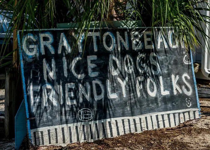 Grayton Escape