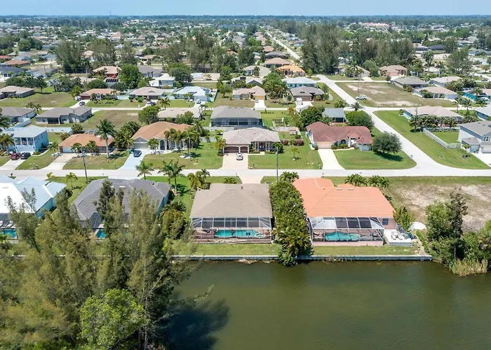 The Joint Venture - Cape Coral - Roelens Vacations