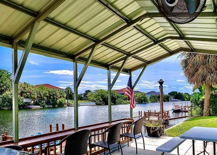 Paradise!! Golfcartrental/Paddleboat/Kayak/Fish/Swim