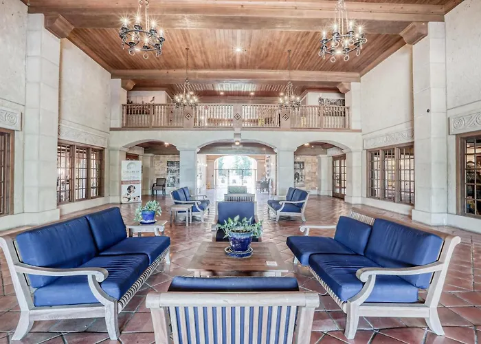Luxury Golf Retreat