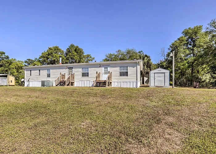 Steinhatchee Home W/ Boat Parking: 1 Mi To Marina