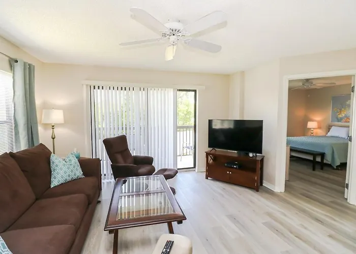 Ocean Village Club L23