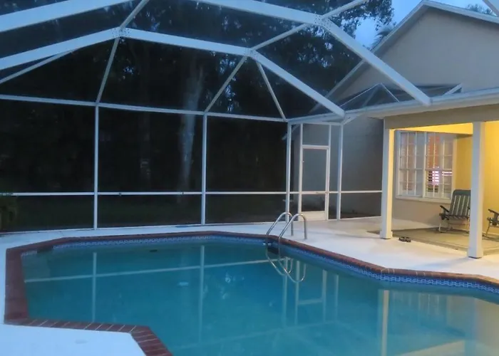 Luxury 3-Bedroom Home Near Beaches With Pool