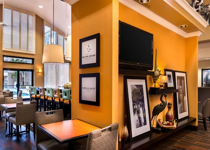 Hampton Inn & Suites Orlando-East Ucf