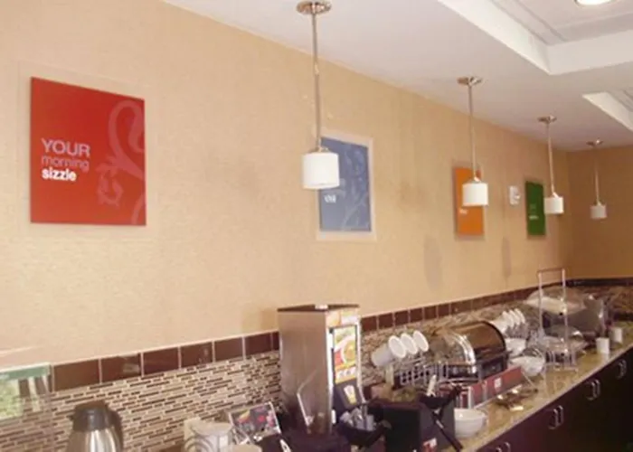 Comfort Inn & Suites Dothan East