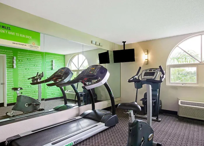 La Quinta By Wyndham Miami Lakes