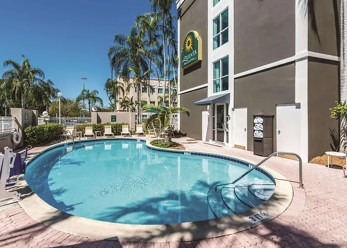 La Quinta By Wyndham Plantation At Sw 6Th St
