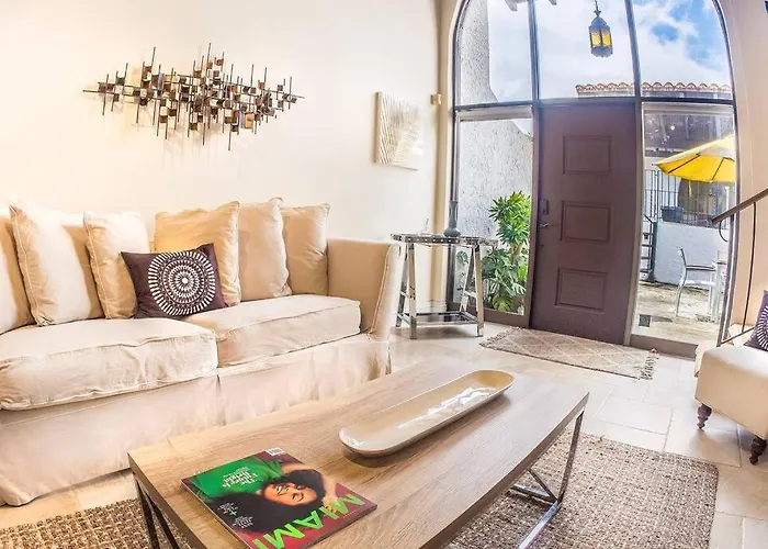 Villa At St. James Place “H”, Luxury, Pet Friendly