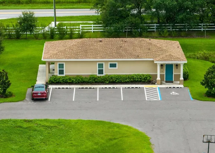 Hs#2- Modern Studio Next To Premier Sports Complex