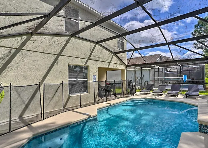 Private Pool & Golf Home: ~20 Mi To Disney World!