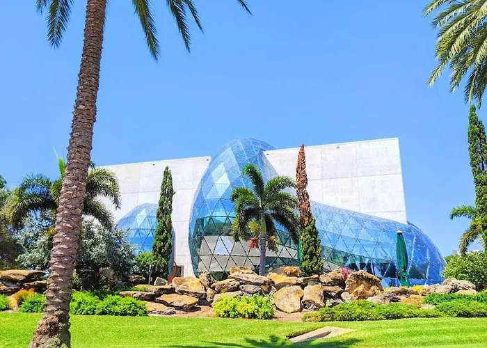 Retro Retreat In Dtsp - Explore The Downtown Area