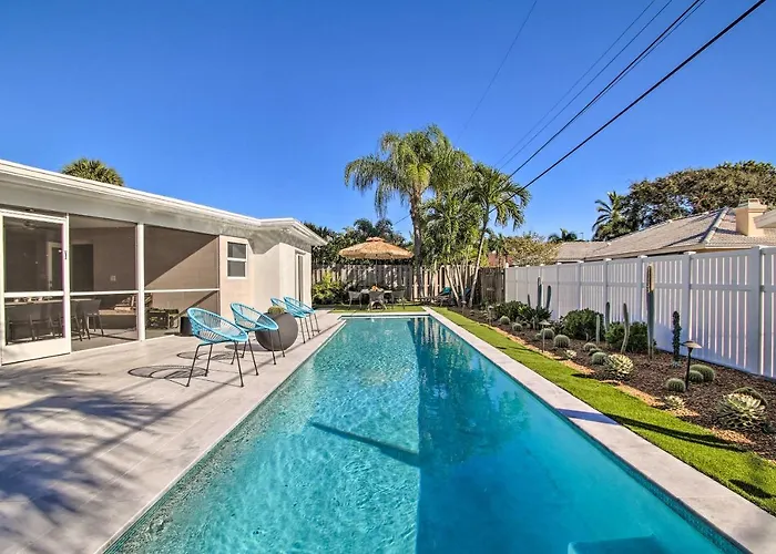 1 Mi To Deerfield Beach: Stylish Studio W/ Pool!