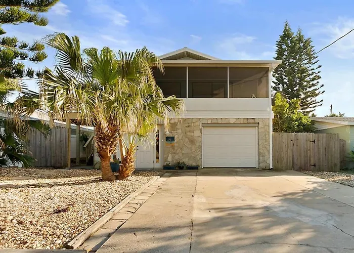 Flip Flop Bungalow With Pool