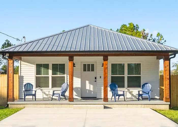 Sunray Cottage - Minutes To Downtown & Beaches