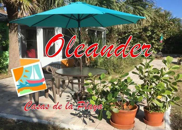 Oleander Cottage- In The Heart Of Flagler Beach And Steps To The Beach!