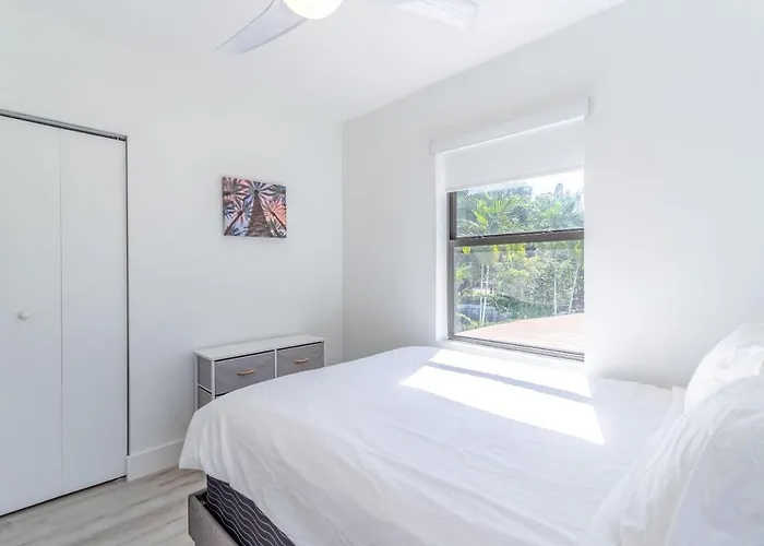 Renovated Apts With Kitchen, Fast Wifi, Smart Tv, Roku & Pool Onsite 4 Mi To Surfside Beach