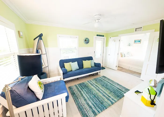 Key Lime Cottage In The Heart Of Islamorada