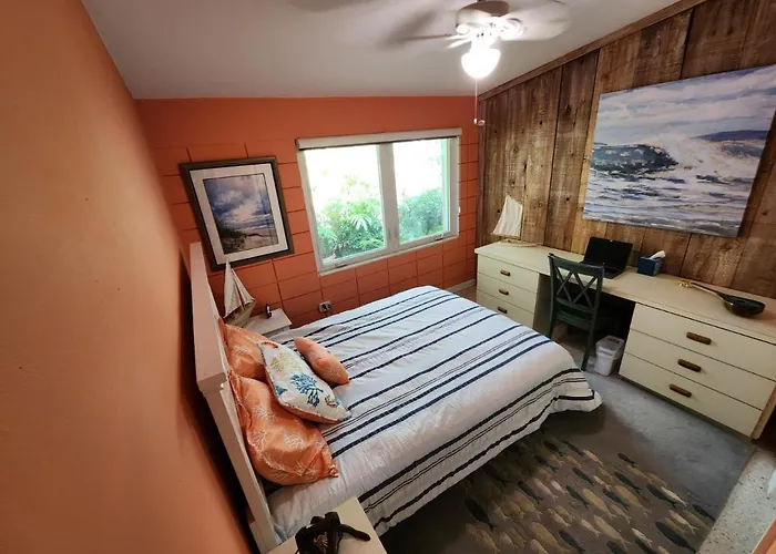 The Butterfly Cottage - Certified Butterfly Sanctuary - Ocean View Hot Tub - Authentic Keys Charm