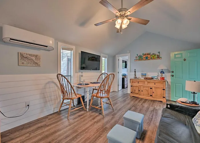 Everglades City Cabin: Dock & Heated Pool!