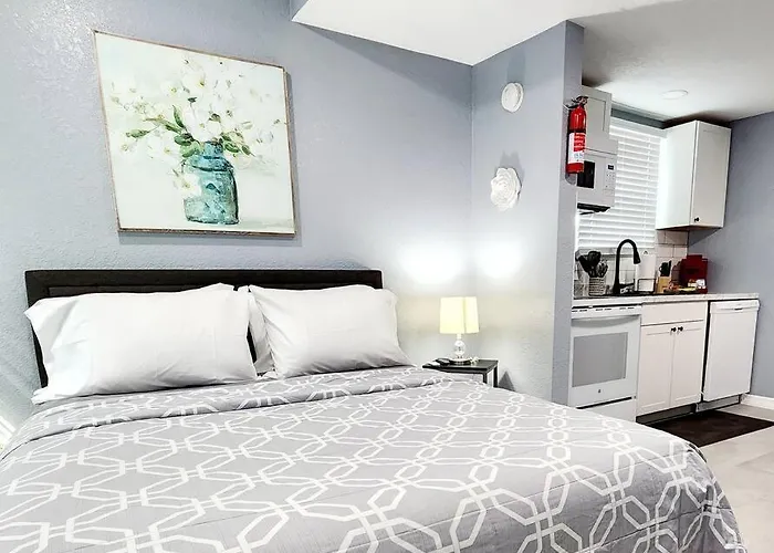 Private Getaway Studio !